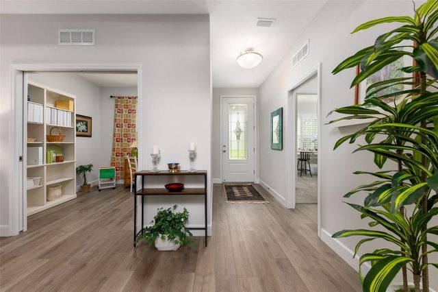 8180 NE 8TH PLACE, High Springs, FL 32643