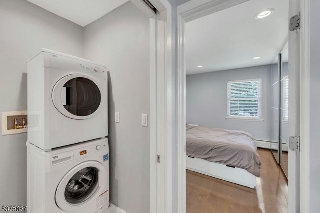 1309 Valley Road B, Wayne Twp., NJ 07470