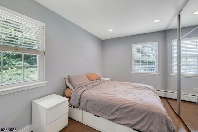 1309 Valley Road B, Wayne Twp., NJ 07470