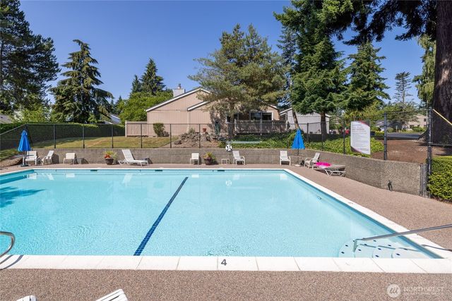 3207 SW 319TH Street #48, Federal Way, WA 98023