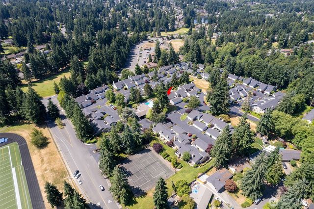 3207 SW 319TH Street #48, Federal Way, WA 98023