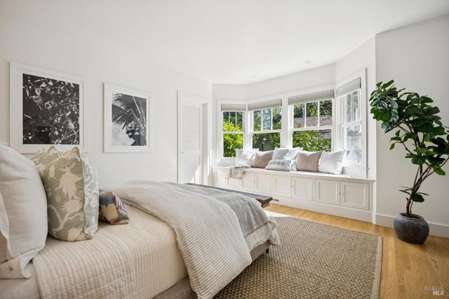 137 France St, Sonoma, CA 95476