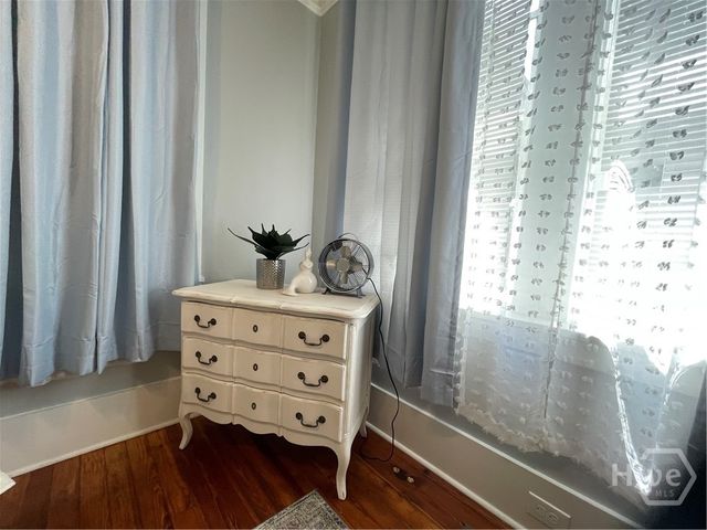 210 E State Street, Savannah, GA 31401