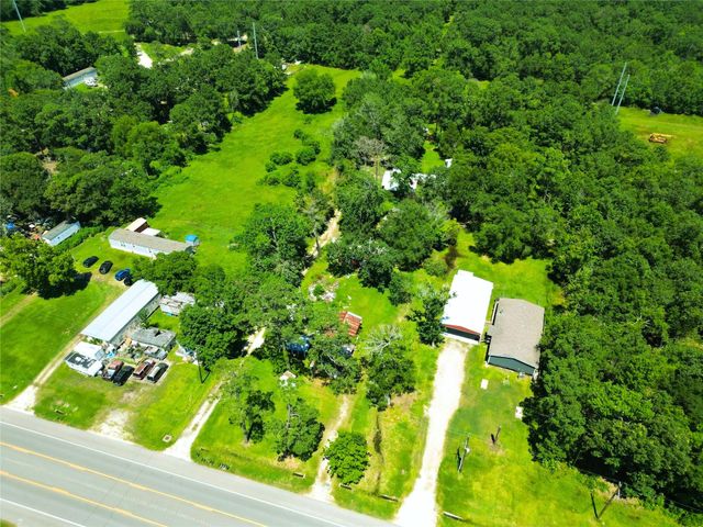 3020 Fm 563, Anahuac, TX 77514