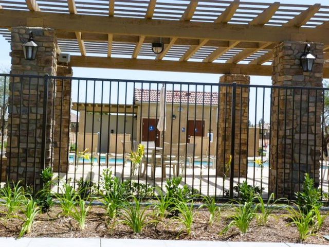 2023 E Makenna Drive, Fresno, CA 93730