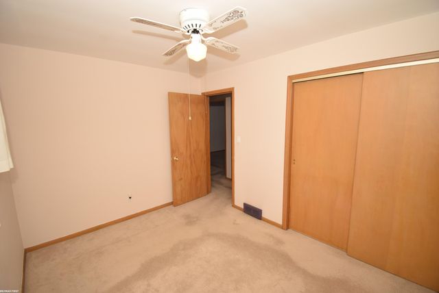 30112 Gloria Street, Saint Clair Shores, MI 48082
