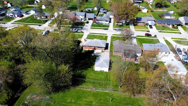 30112 Gloria Street, Saint Clair Shores, MI 48082