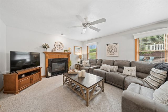 5056 Cypress Dr, Murrysville, PA 15668