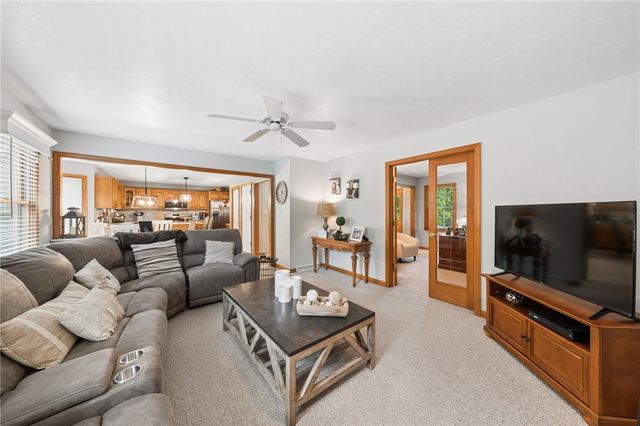 5056 Cypress Dr, Murrysville, PA 15668