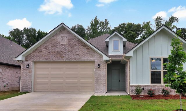 3053 Guinn Farms Rd, Tyler, TX 75707