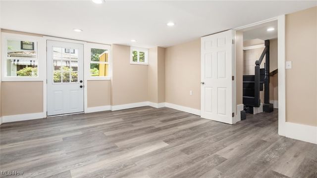 1332 Playford Avenue, Zanesville, OH 43701