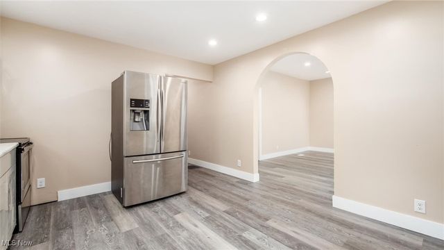 1332 Playford Avenue, Zanesville, OH 43701