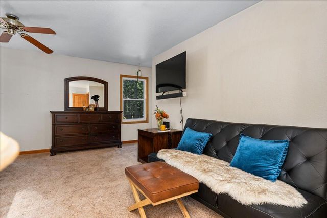 34820 Emigrant Trail, Shingletown, CA 96088