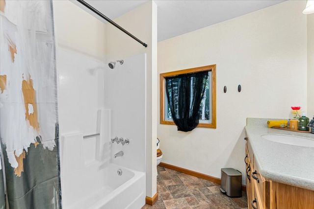 34820 Emigrant Trail, Shingletown, CA 96088