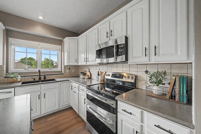 610 NE Bristol Drive, Ankeny, IA 50021