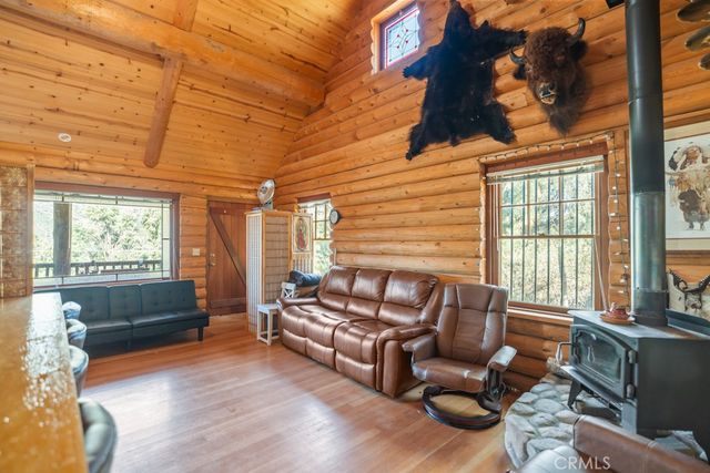 15916 Zurich Way, Pine Mountain Club, CA 93222