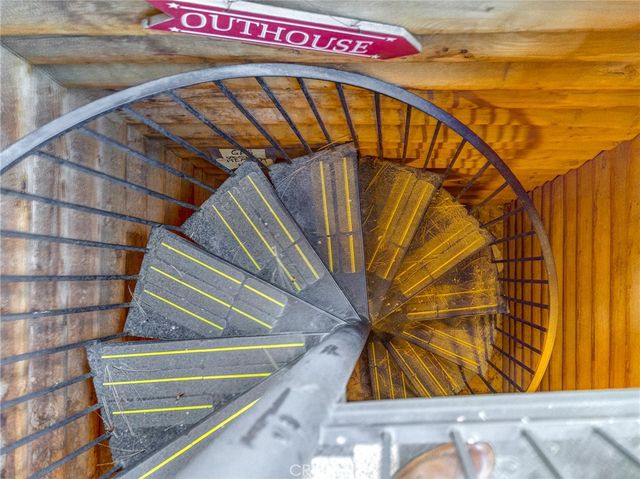 15916 Zurich Way, Pine Mountain Club, CA 93222