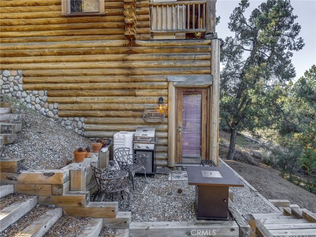 15916 Zurich Way, Pine Mountain Club, CA 93222