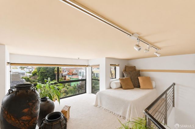 2875 21st Street 16, San Francisco, CA 94110