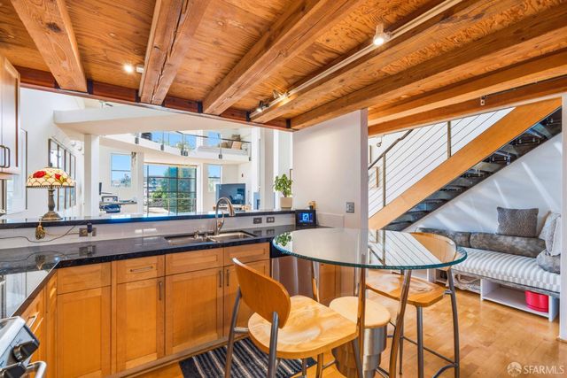 2875 21st Street 16, San Francisco, CA 94110