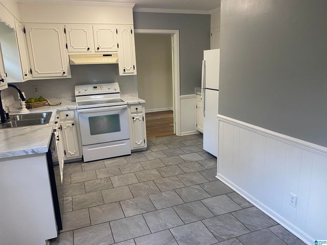 2922 17TH STREET E, Tuscaloosa, AL 35404