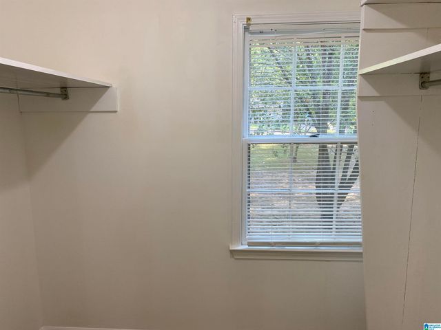 2922 17TH STREET E, Tuscaloosa, AL 35404