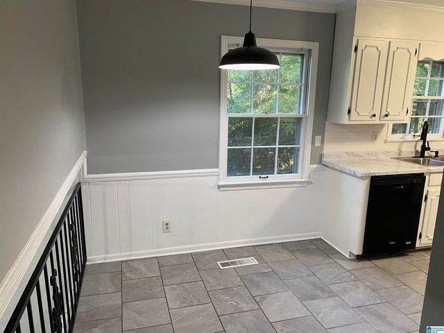2922 17TH STREET E, Tuscaloosa, AL 35404