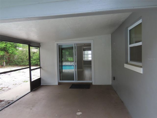 2434 65TH STREET N, St Petersburg, FL 33710