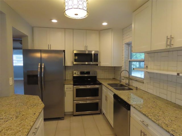 2434 65TH STREET N, St Petersburg, FL 33710