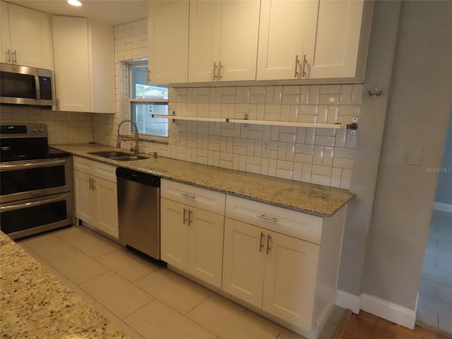 2434 65TH STREET N, St Petersburg, FL 33710