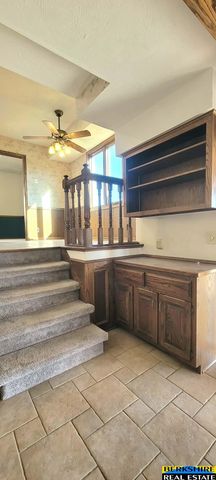 5614 N 116 Avenue Circle, Omaha, NE 68164