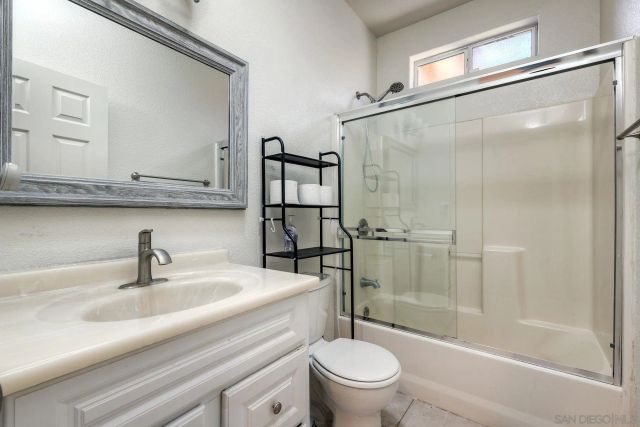 6435 Radio dr., San Diego, CA 92114