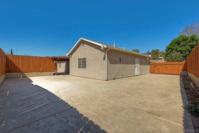 6435 Radio dr., San Diego, CA 92114
