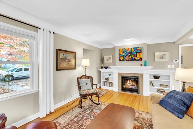 2925 Georgia Avenue S, Saint Louis Park, MN 55426