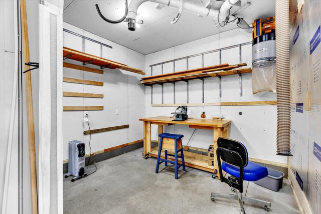 2925 Georgia Avenue S, Saint Louis Park, MN 55426