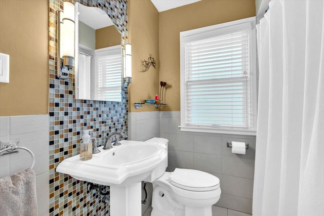 2925 Georgia Avenue S, Saint Louis Park, MN 55426