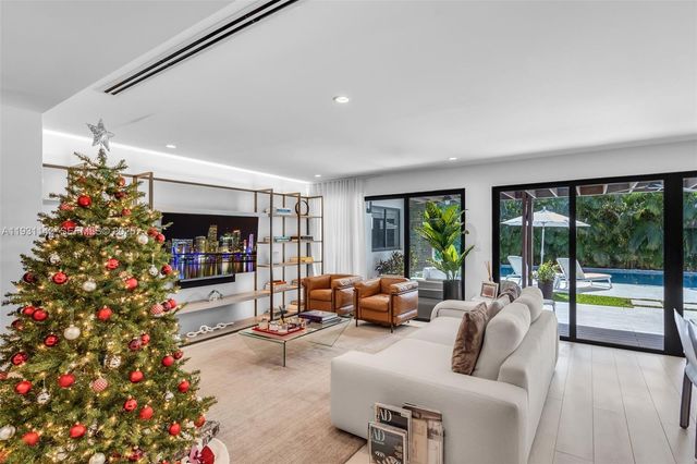 490 NE 91st St, Miami Shores, FL 33138