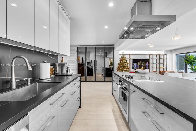 490 NE 91st St, Miami Shores, FL 33138