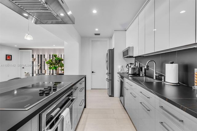 490 NE 91st St, Miami Shores, FL 33138