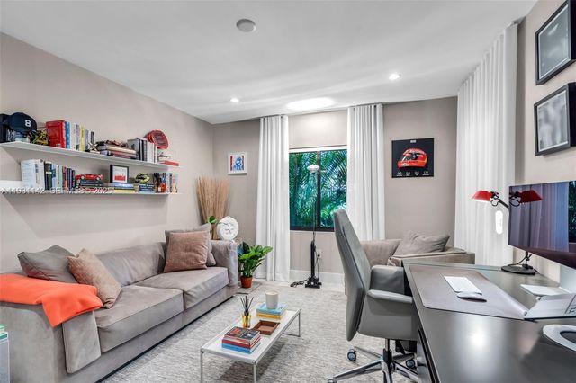 490 NE 91st St, Miami Shores, FL 33138