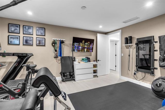 490 NE 91st St, Miami Shores, FL 33138