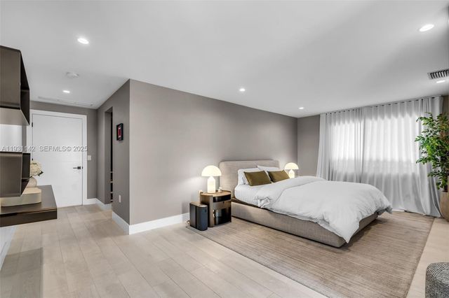 490 NE 91st St, Miami Shores, FL 33138