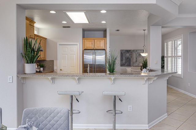 2748 Woodacre Ct, Lincoln, CA 95648