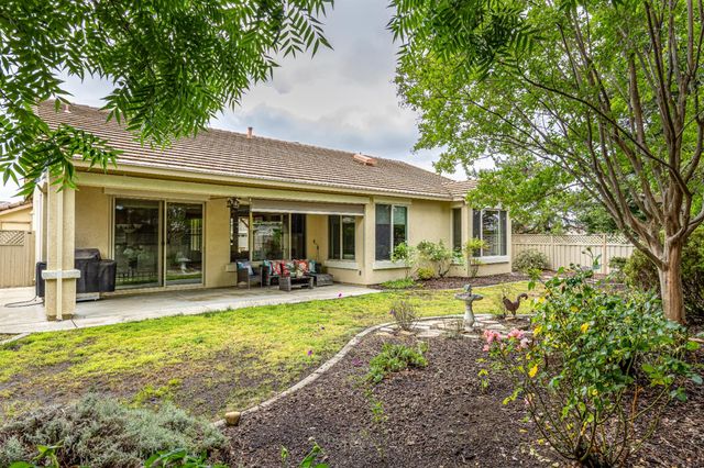 2748 Woodacre Ct, Lincoln, CA 95648