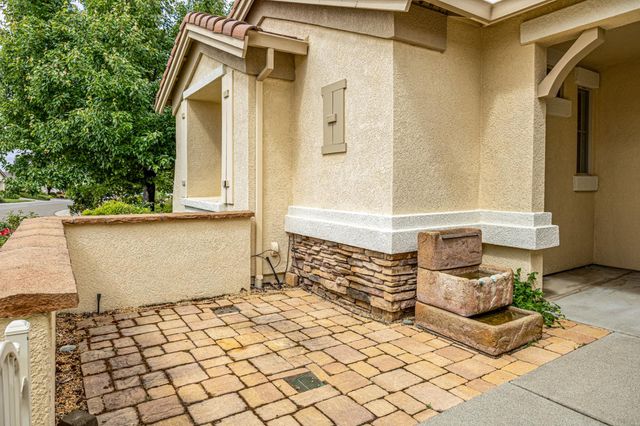2748 Woodacre Ct, Lincoln, CA 95648