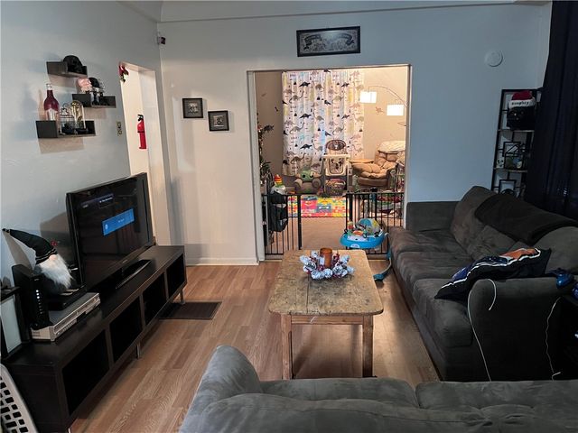 1123 Evergreen Ave 1, Millvale, PA 15209