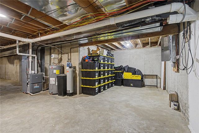 707 Old State Route 122, Clearcreek Twp, OH 45036