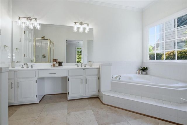 220 Ridge Point Court, Alpharetta, GA 30022