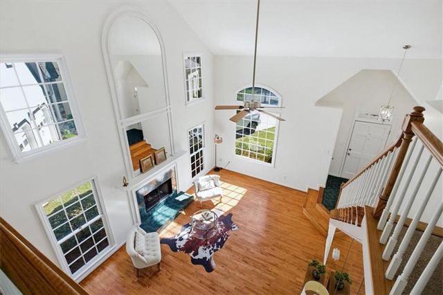 220 Ridge Point Court, Alpharetta, GA 30022