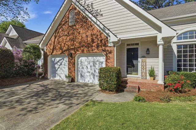 220 Ridge Point Court, Alpharetta, GA 30022